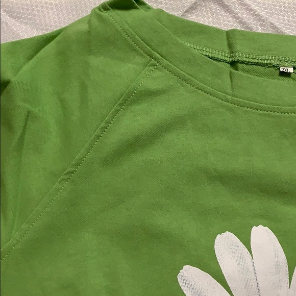 Long sleeve top - Picture 6 of 9